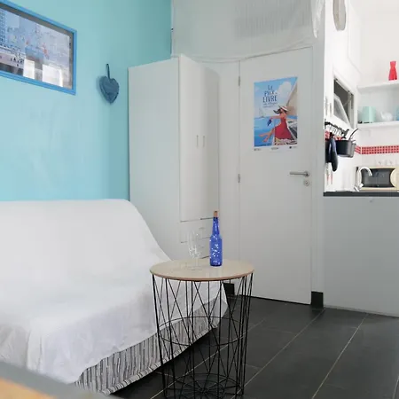 Equipe Emplacement Parfait Sur La Baie Des Sables D'olonne